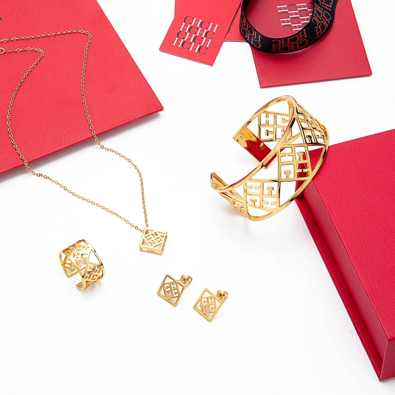 For CH fashion Rings For Women Crossover Love Engagement Wedding Ring Crystals Luxury Jewelry Christmas Gift