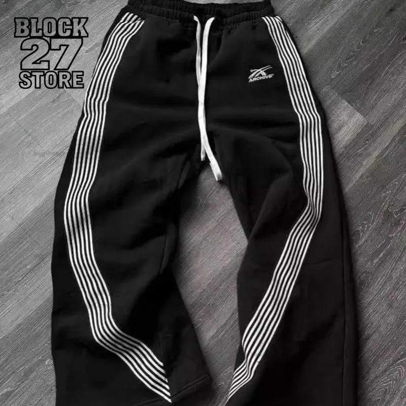 Harajuku موضة الشارع الشهير سروال مخطط الرجال الأمريكية الرجعية فضفاض مستقيم بناطيل كاجوال الهيب هوب نمط شارع العليا الموضة