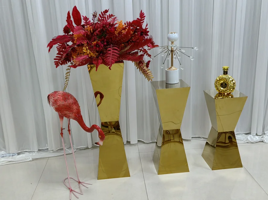 Imagem -02 - Gold Metal Floral Display Stand Mesa Centerpieces Decoração de Palco Festa de Casamento Eventos Novos Designs Pcs Pcs