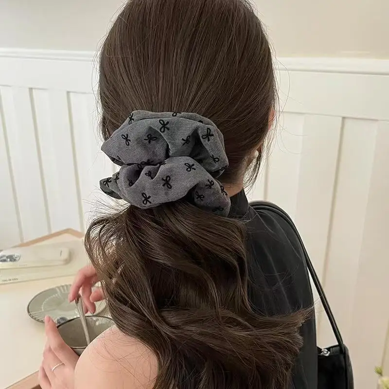 البولكا نقطة العلاقات الشعر حبل النساء حجم كبير القلب Bowknot المطبوعة Scrunchies رمادي أسود هيرباند ذيل حصان حامل أغطية الرأس