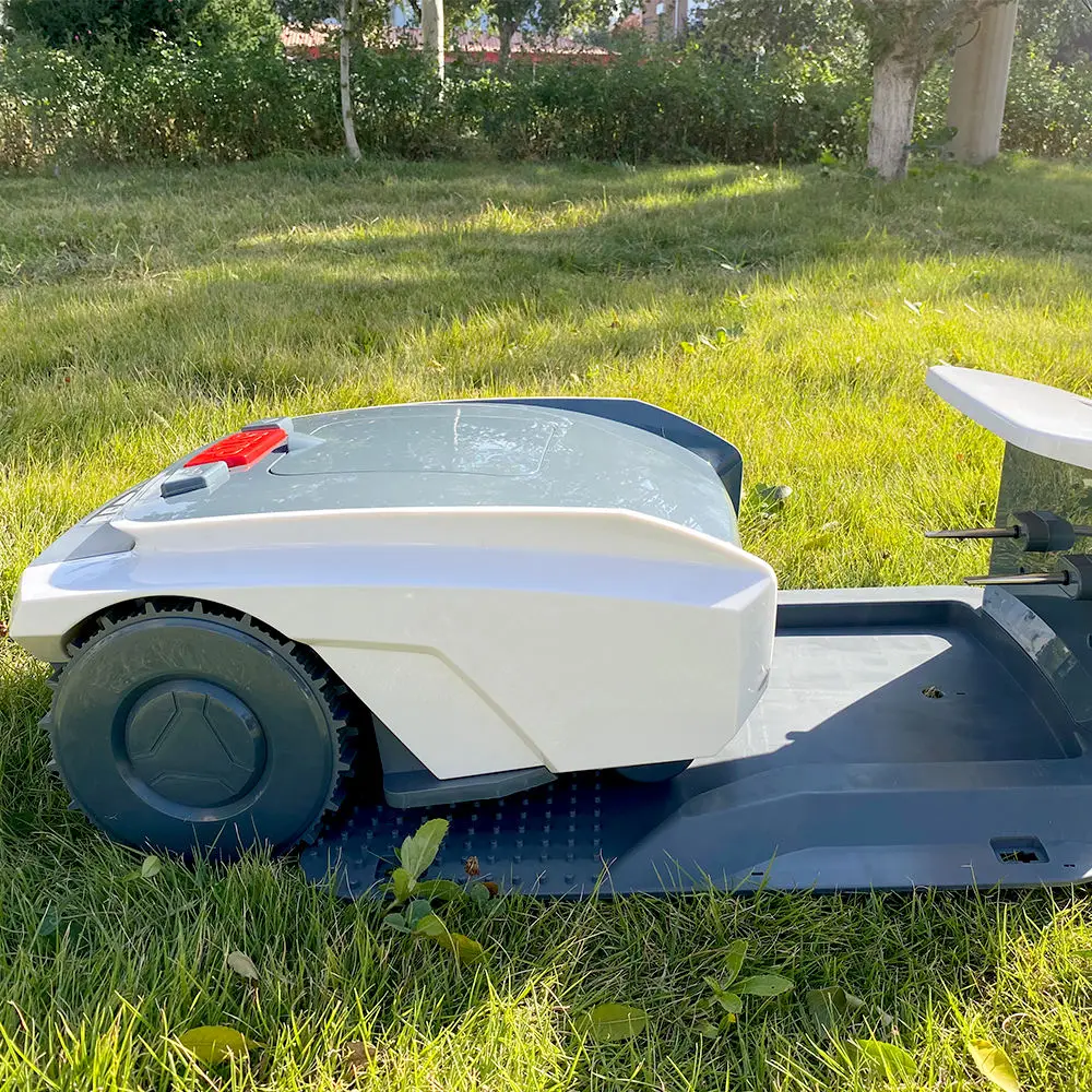 DIY Grade Automatic Remote Control Robot Lawn Mower Self-Propelled with Lithium Battery Cordless Blade Cutting