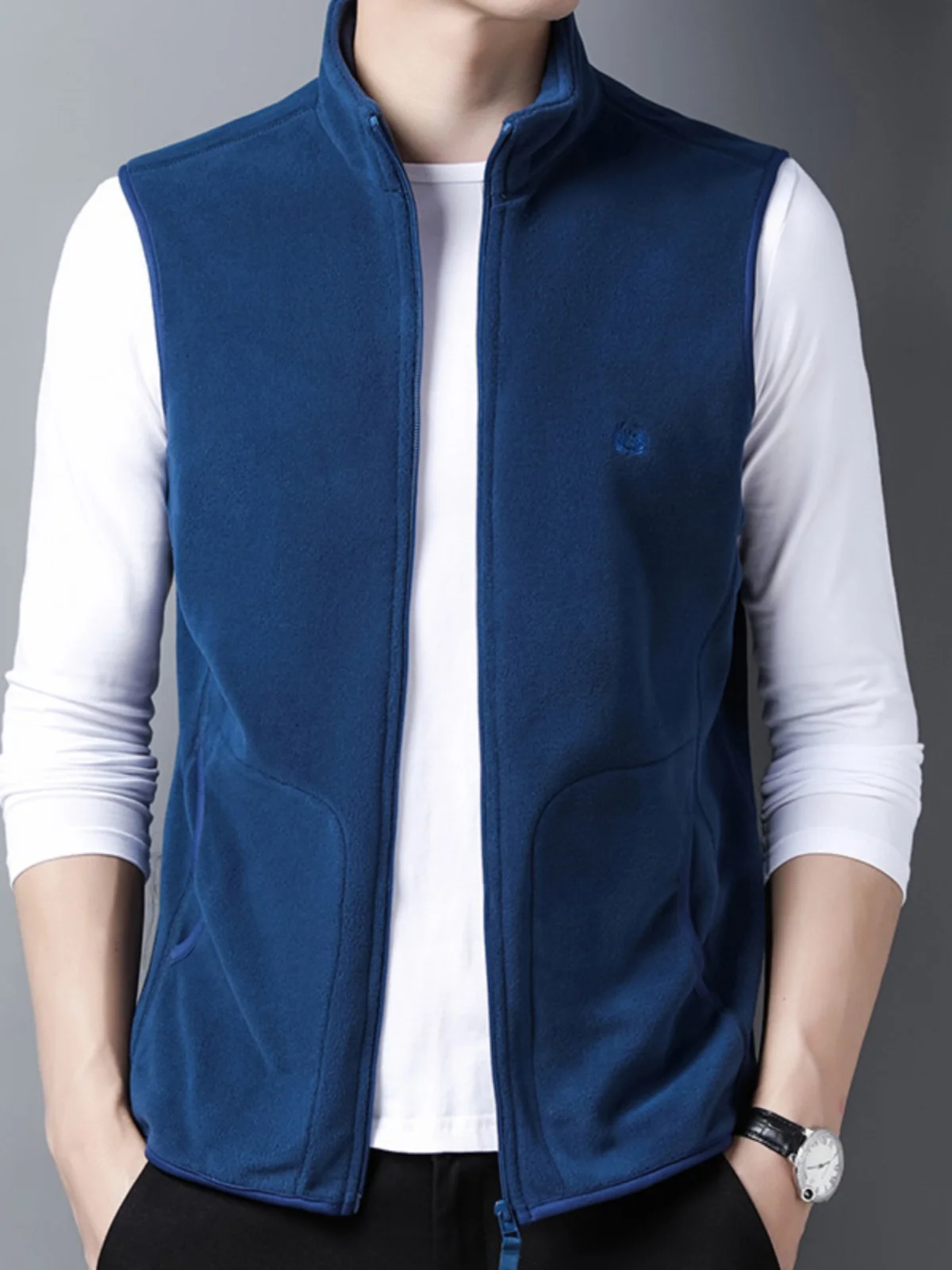 

New 2023 Men's Fce Vest Svel Corduroy Jaet Faion Urban Sle Stand Fit Polyester Fiber Autumn Winter Warm