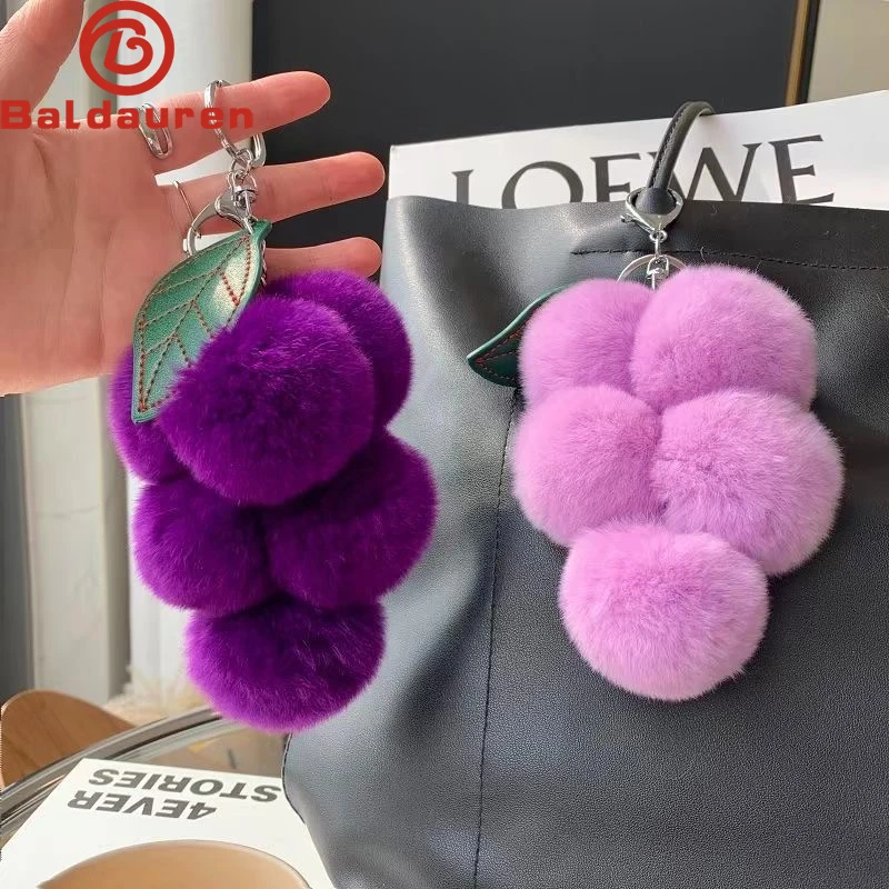 

Pompom Grape Keychain Cute Fluffy Plush Grape Keychains Women Girl Bags Keyrings Cars Key Ring Gift Charming Decoration