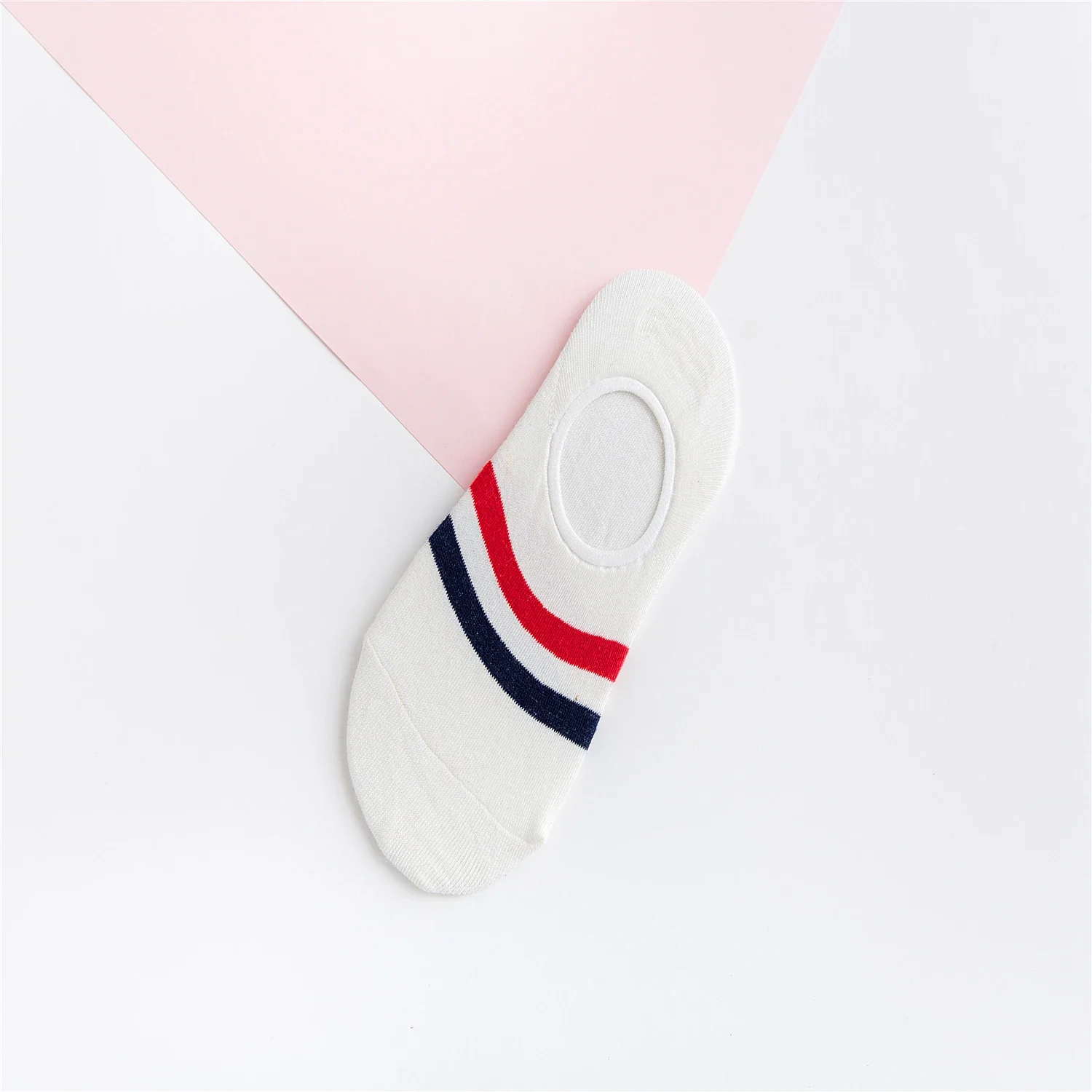 Primavera ed estate Nuovi calzini bassi in cotone dolce e adorabile Calzini da barca invisibili bianchi in cartone animato