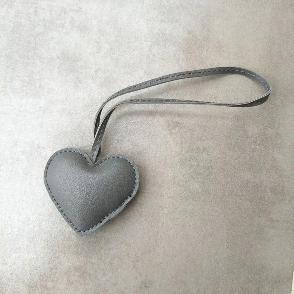 Multi-color PU Leather Heart Keychain Love Cartoon PU Leather Hanger 14 Colors Fashion Bag Pendant Bag Ornament