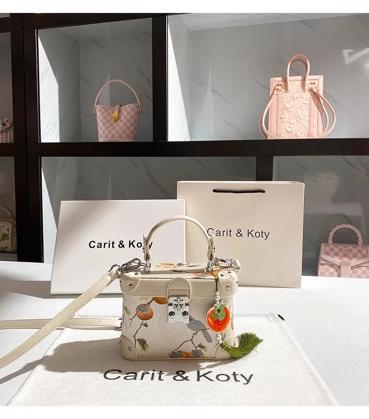 New Fashion Embroidery Square Box Textured Leather Luxury Designer Women's Handbag Lady Purse Shoulder Messenger Bag Casual Bag