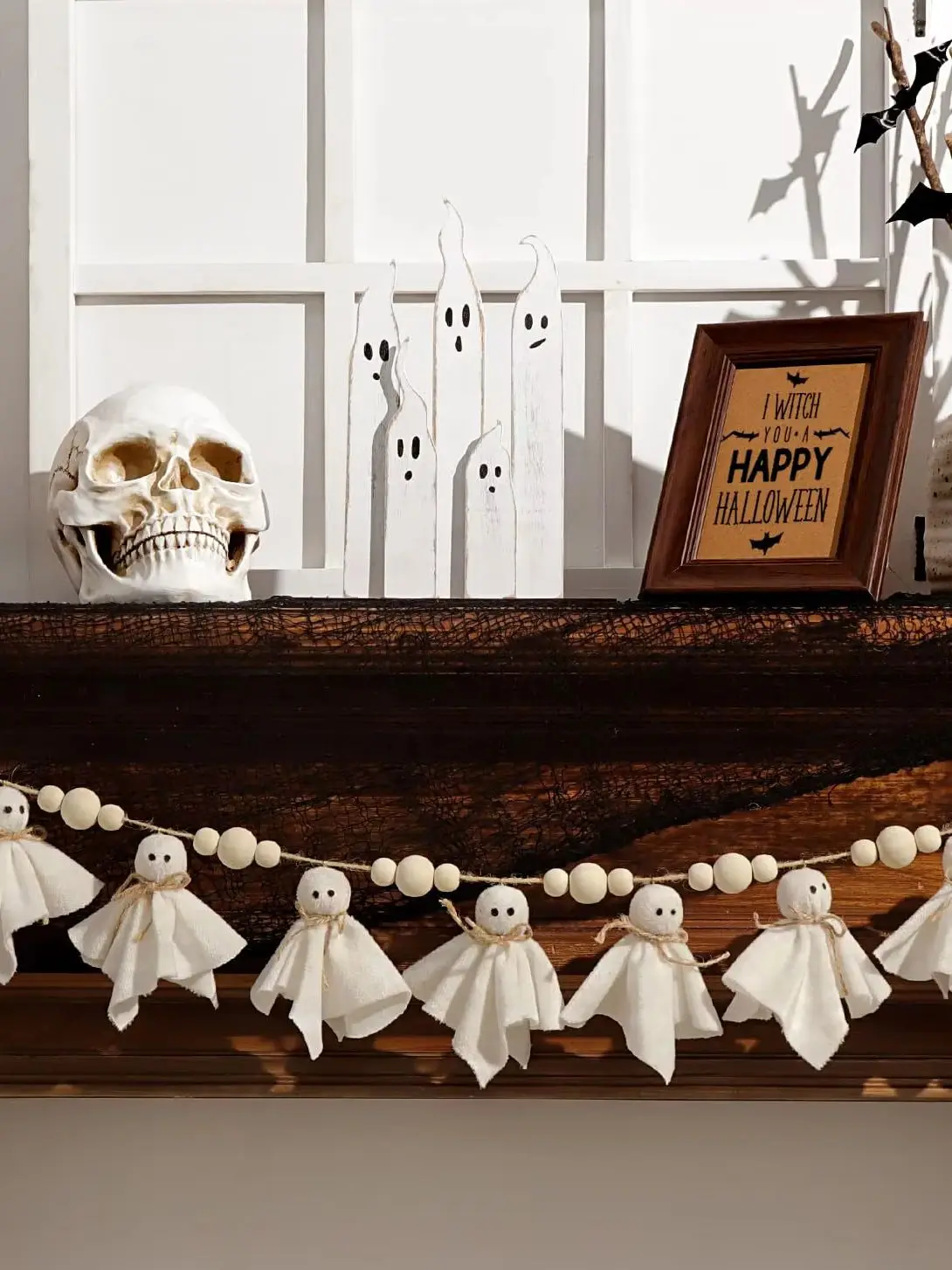 Niedliche Halloween-Geistergirlande, Vintage Rustikale Handgemachte Geister-Ornamente mit Holzperlen, Innendekoration für Wand und Kamin – Detail 4