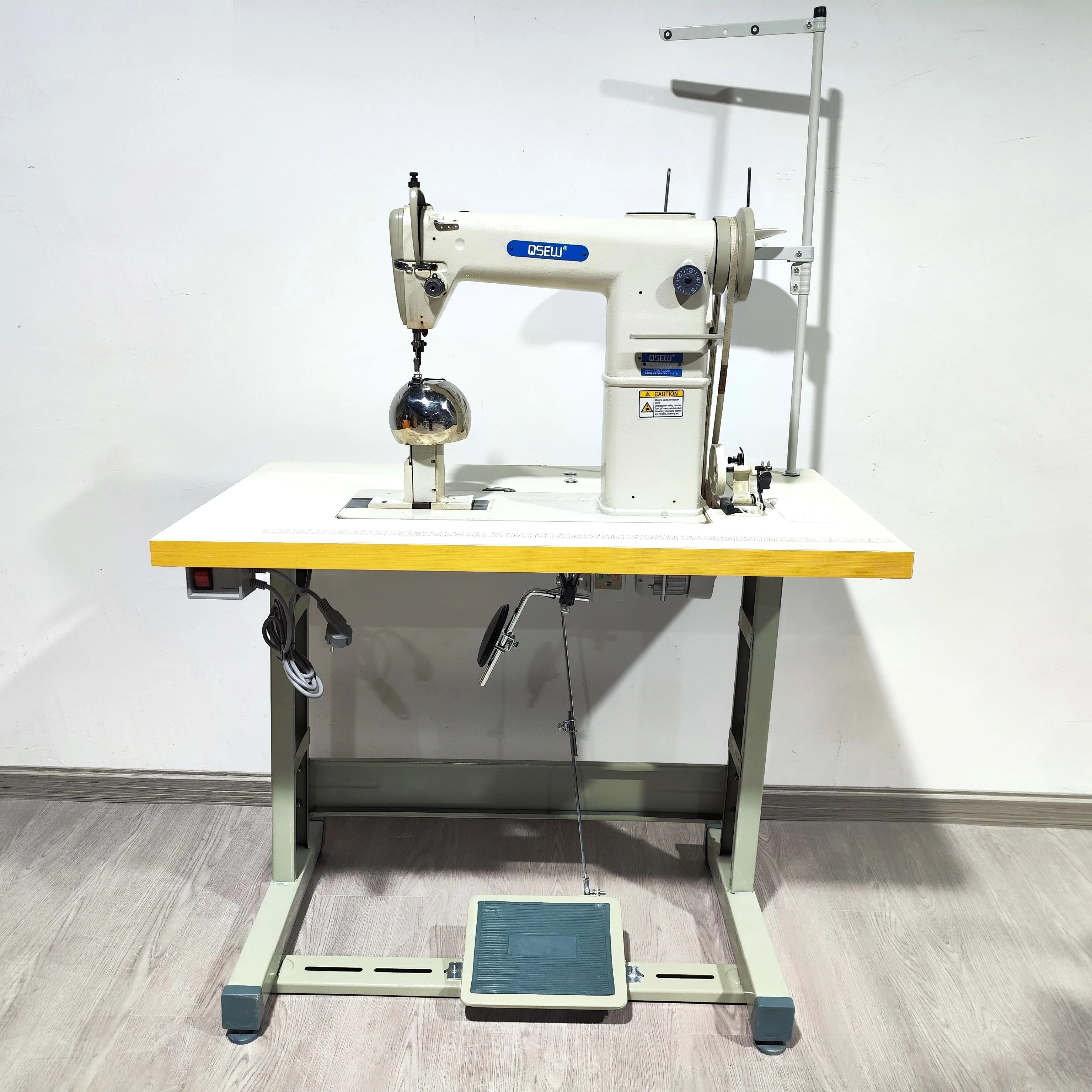 QS-810-JJF single  wig periwig hairpiece machine post bed big hook lockstitch wig sewing machine wig making sewing machine