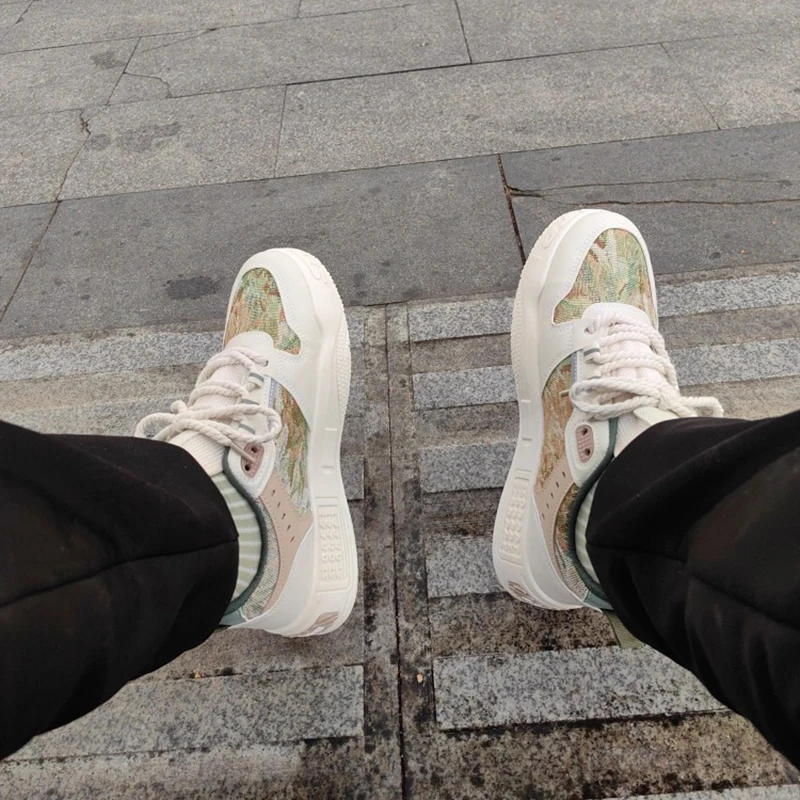 

Oulylan Summer Ventilate Lightweight Sneakers Men Casual Sports Shoes Non Slip Breathable Chunky Board Footwear For Daily Use