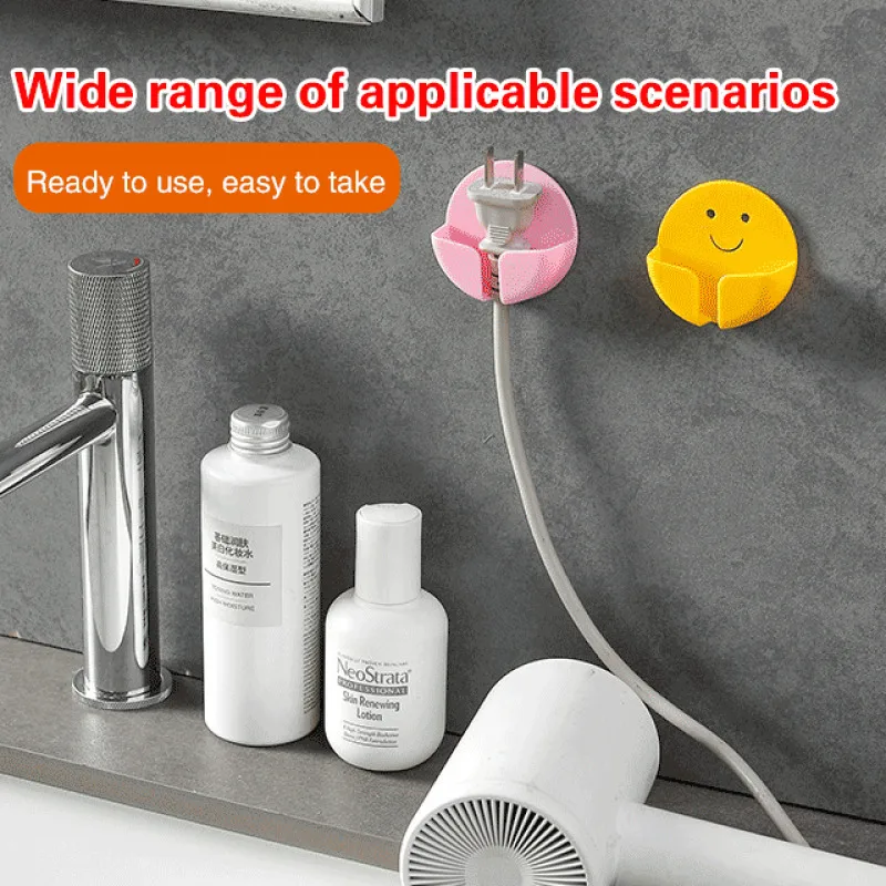 Clever Plug Holder with Cheery Hook Attachment