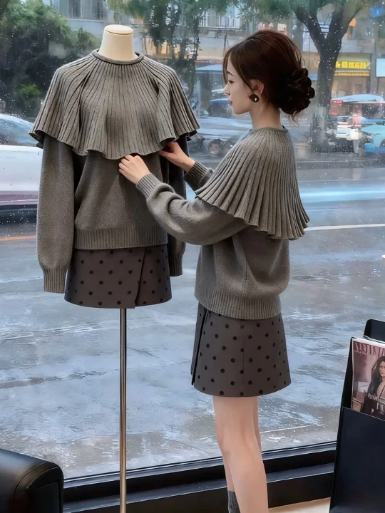 

Корейский осенний модный комплект: женский элегантный костюм с коротким рукавом и длинными брюками с высокой талией, создающий образ стильной и утонченной девушки.