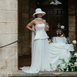 Elagant Strapless Bridal Gown Sleeveless Satin And Chiffon Robe De Mariée A Line Sweep Train Bridal Photoshoot Dress TSWD607