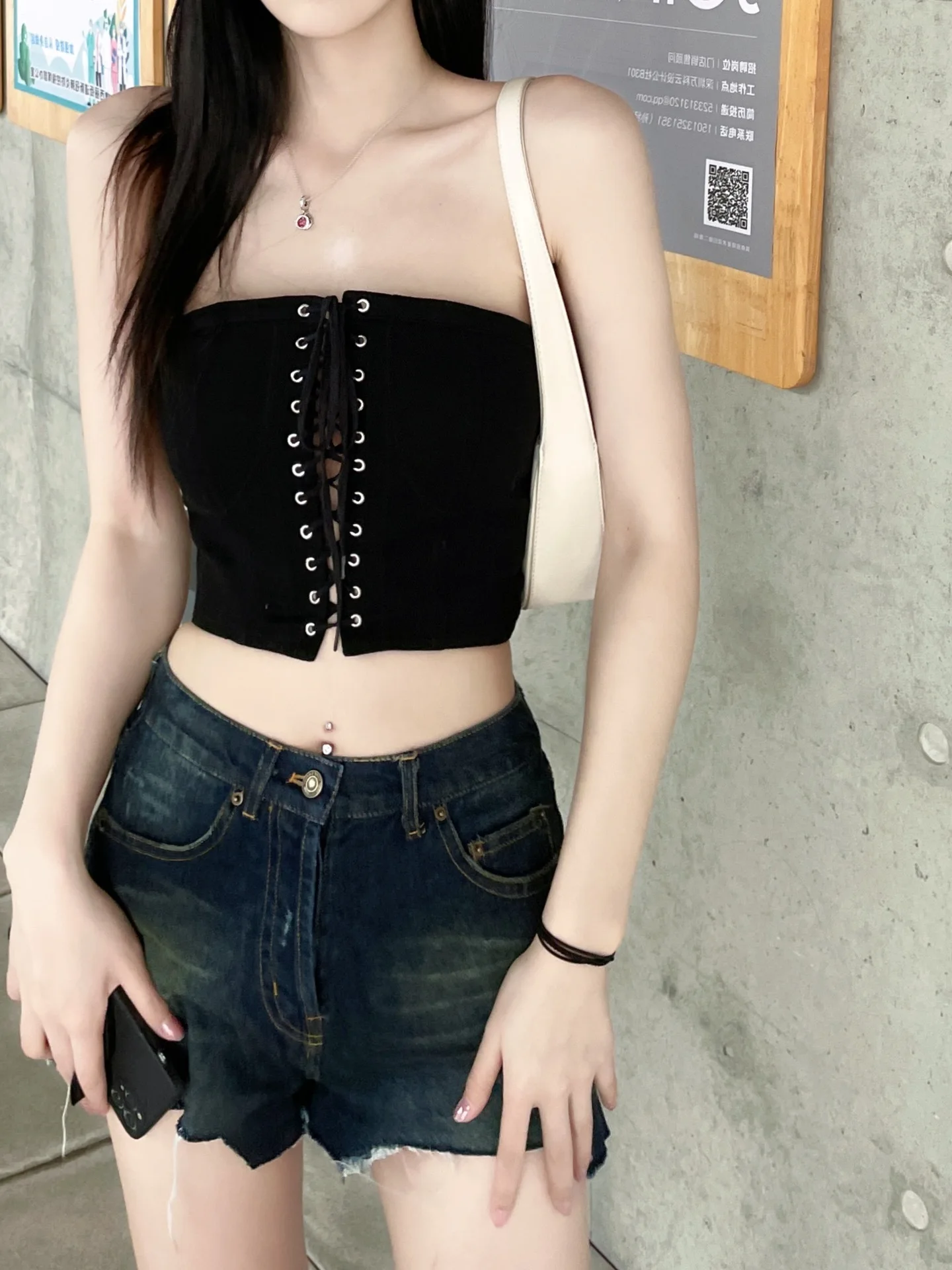 

Denim 2023 New Early Autumn Lace-up Tube Top 0822