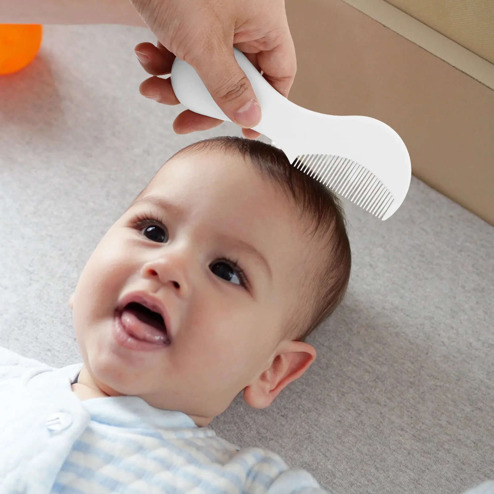 

2Pcs Newborn Hair Brush Set Soft Bristle Comb for Babies Cradle Scalp Cleaning Grooming Essentials