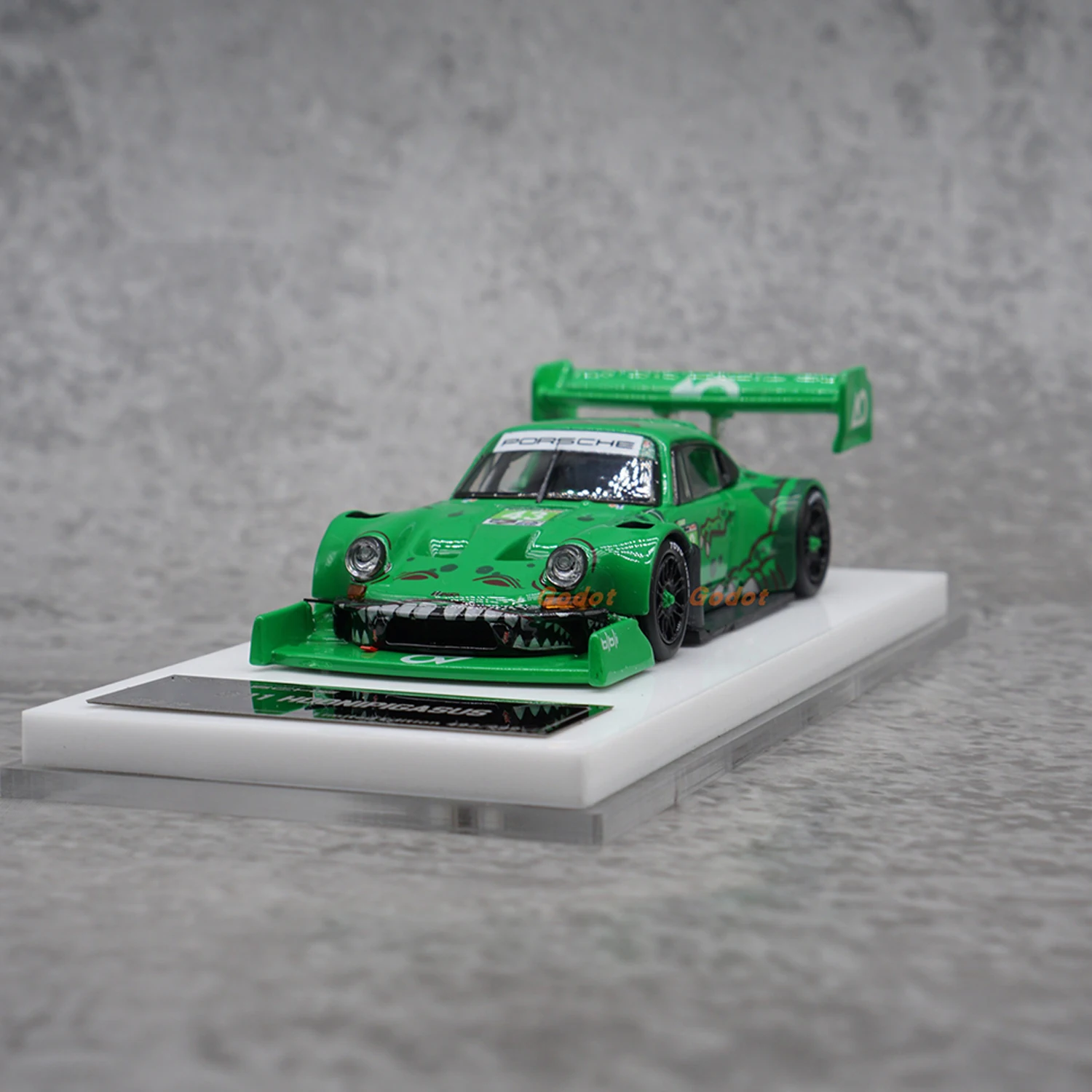 Top 1:64 Scale Diecast Alloy Porsche 911 SVRSR Supercar Toys Cars Model Classics Adult Gifts Souvenir Collection Static Display
