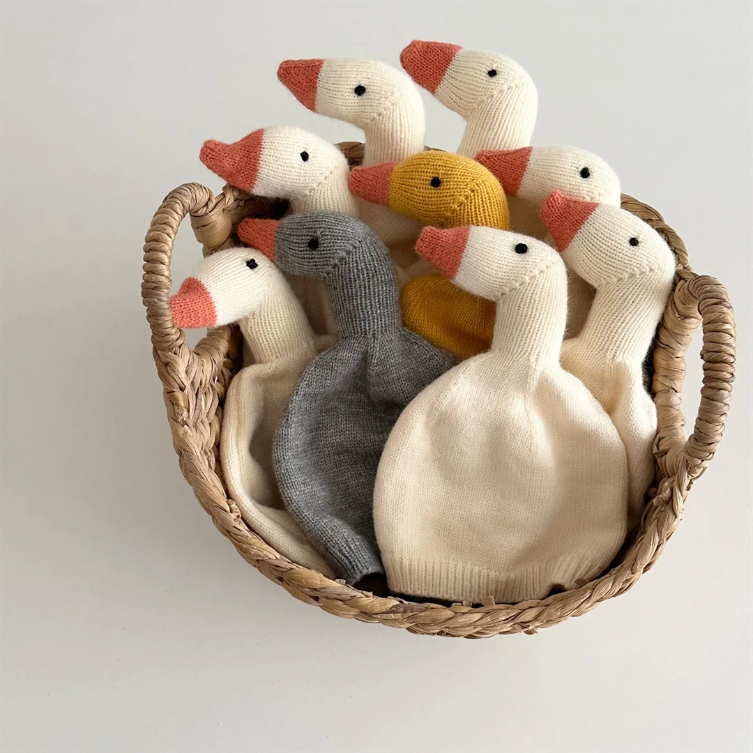 2026 New Autumn Warm Kids Hat Cute Goose Beanie for 2-4Y Girls Boys Cartoon Animal Soft Children Hat