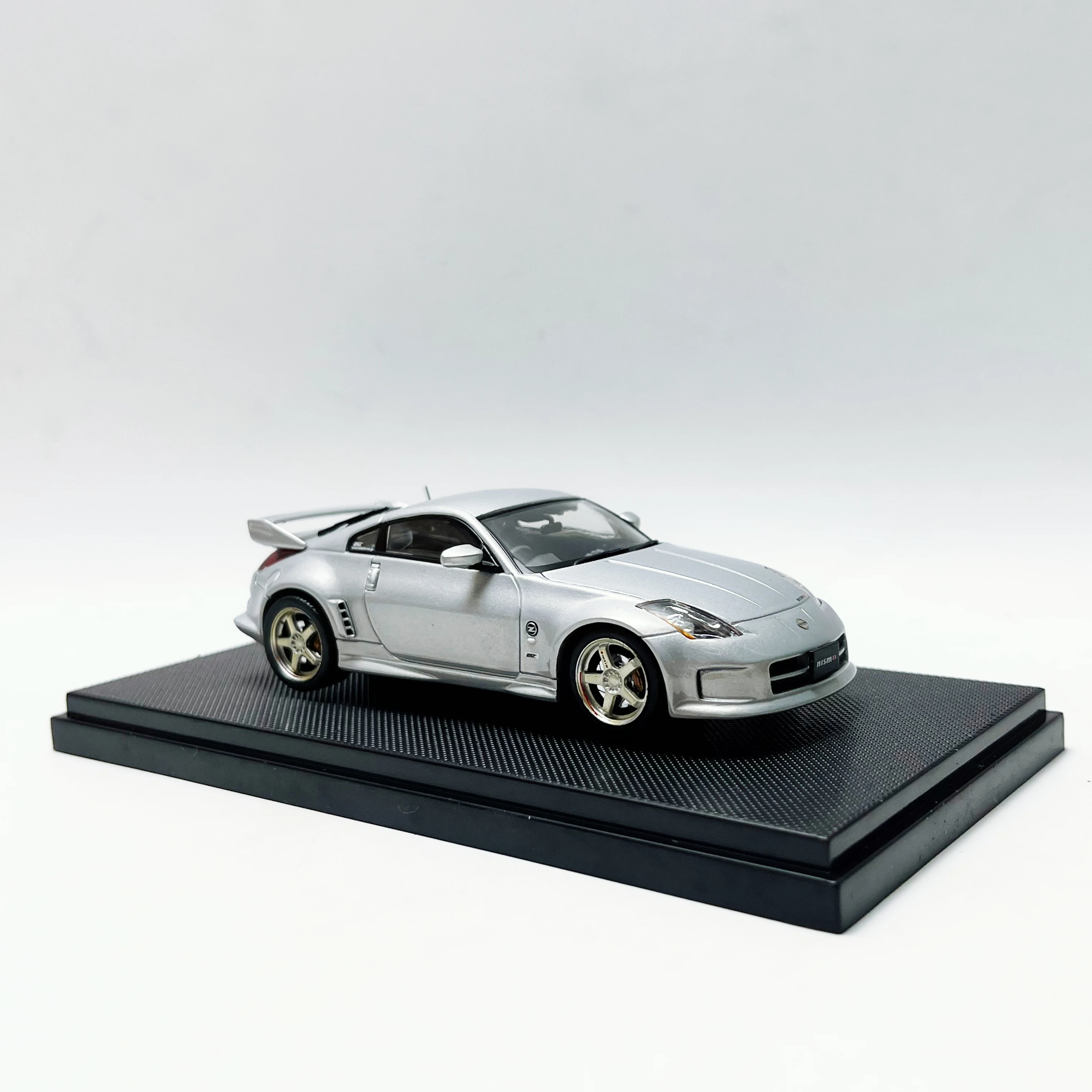 نموذج سيارة من خليط معدني EBBRO 1/43 NISMO Fairlady Z