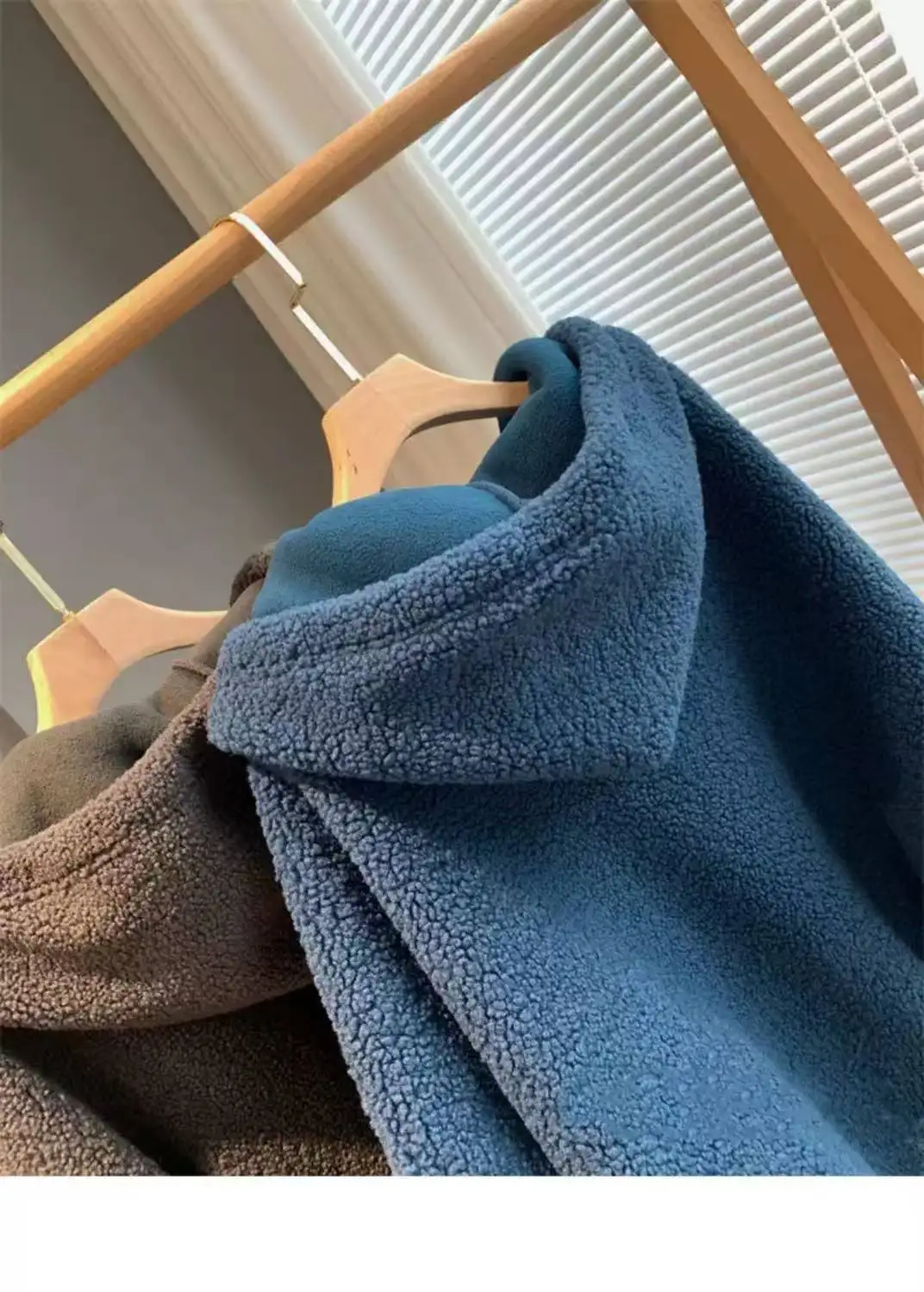 Abrigo de lana de cordero para mujer, cárdigan grueso de lana con capucha holgada, suéter, chaqueta, otoño e invierno