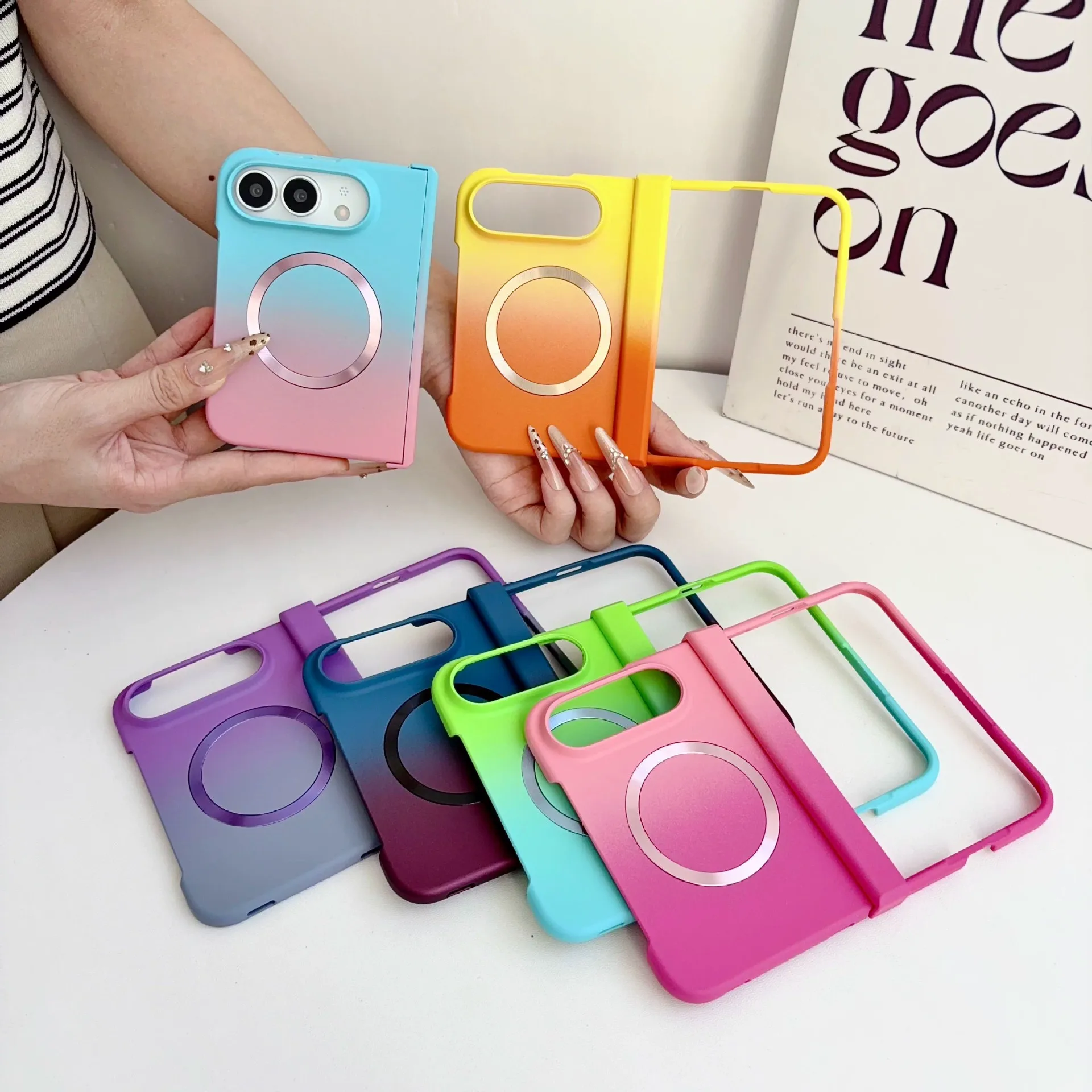 Liquid gradual change Magnetic folding three-piece set for iPhone Ultra mobile phone case Apple 18FOLD protective case