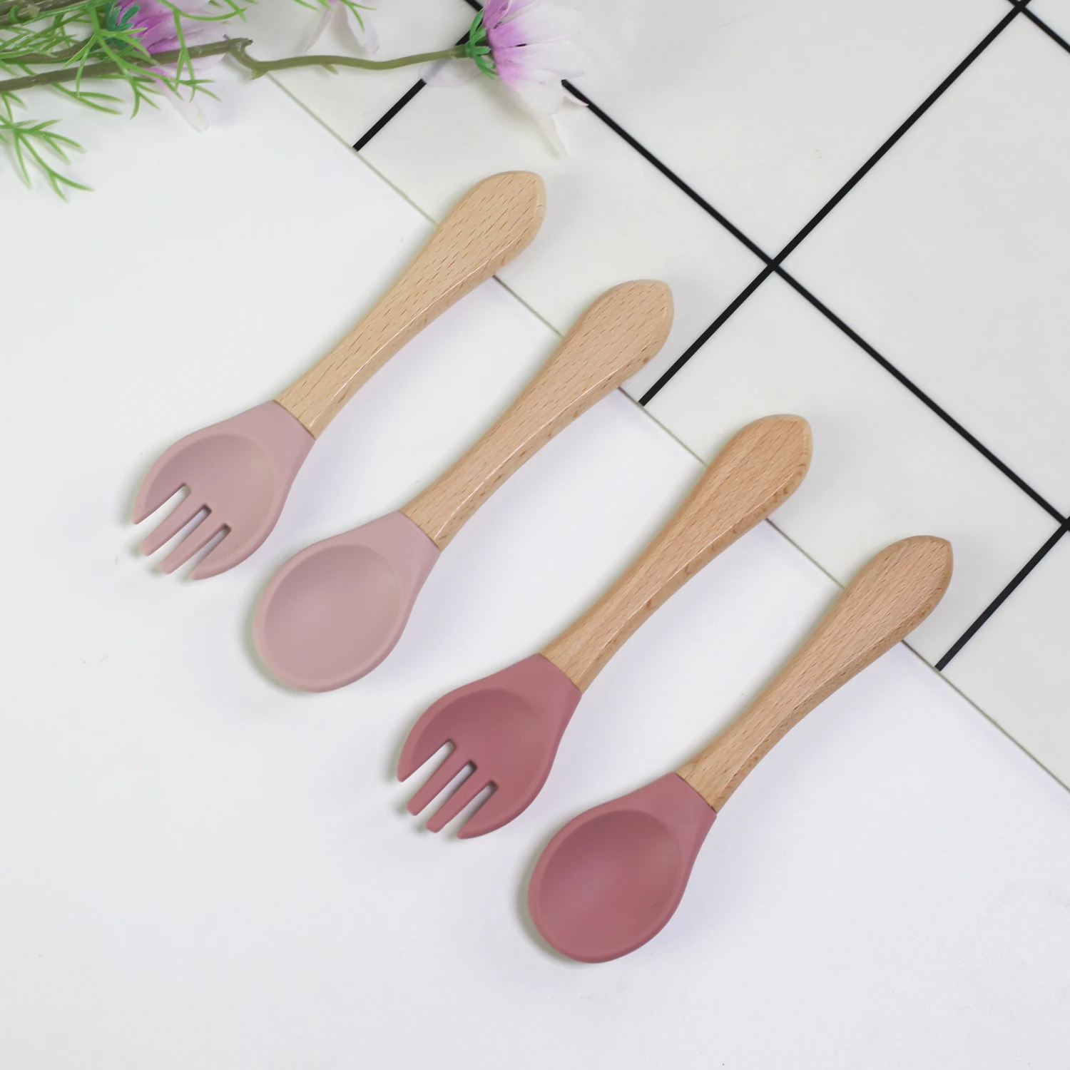 Silicone wooden handle baby feeding spoon and fork set 2pcs silicone baby feeding dinning set