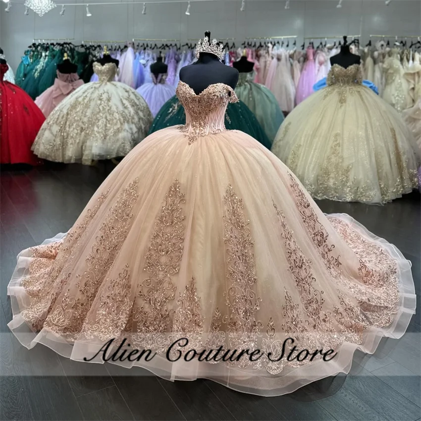 فساتين Quinceanera الوردية الرائعة ، ثوب الكرة ، حبة لامعة ، زخرفة الماس ، فساتين التخرج ، ثوب عيد الميلاد ، فستان 16 حلو ، 1500