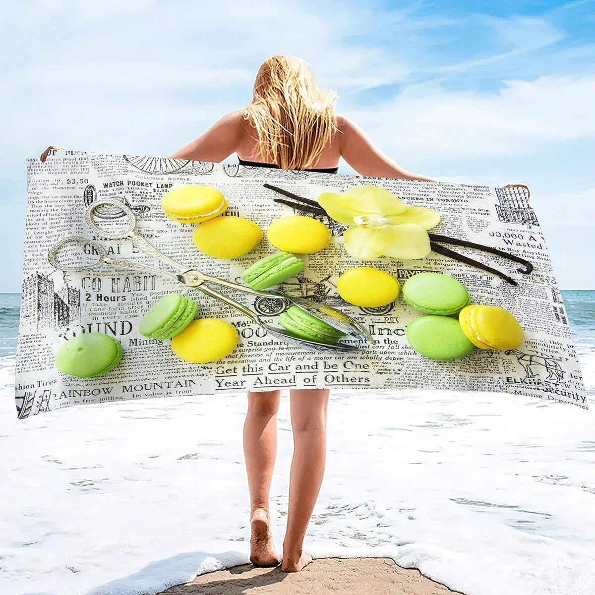 Strawberry Beach Towel Summer Fruit Pineapple Beach Towels for Adults Beach Pool Spa Gym Travel Microfiber Large Travel Holiday