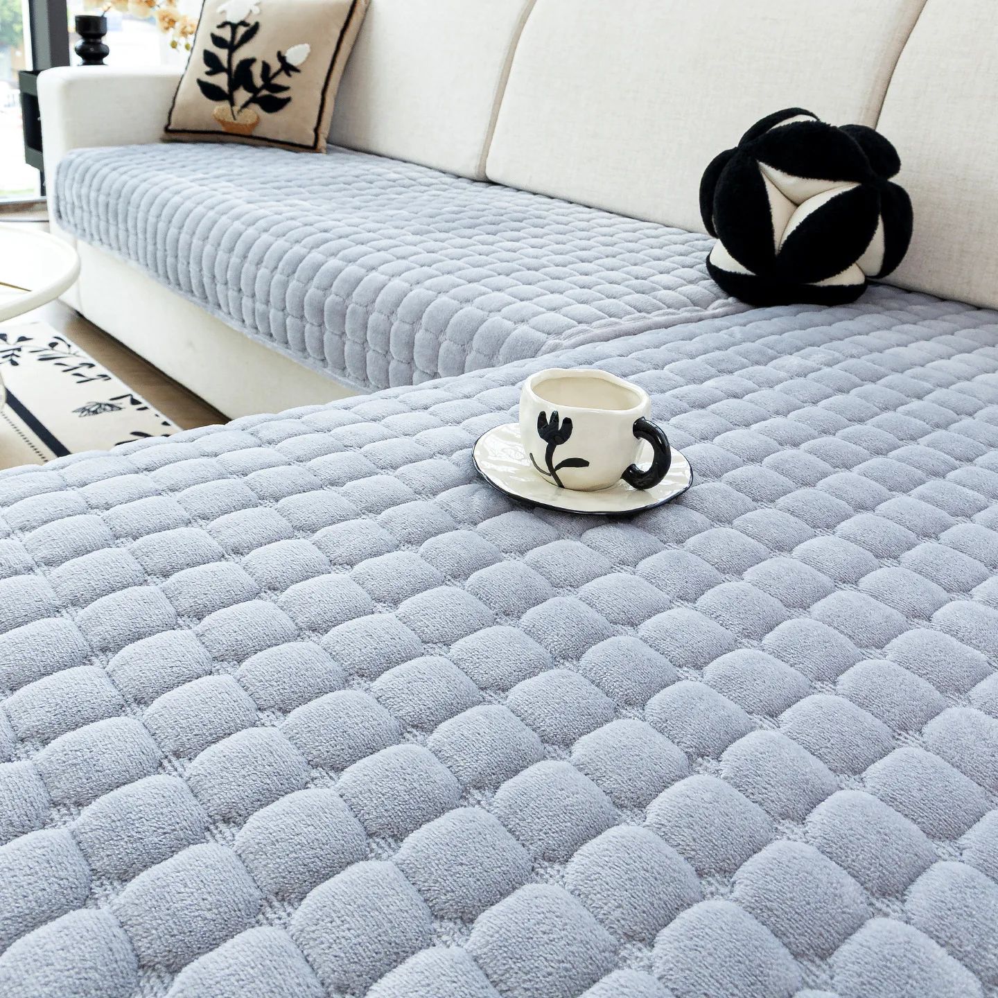 Thick Flannel Sofa Cushions Warm Slip-Resistant Plush Seat Pads Dust-Proof Customizable Living Room Sofa Covers Winter