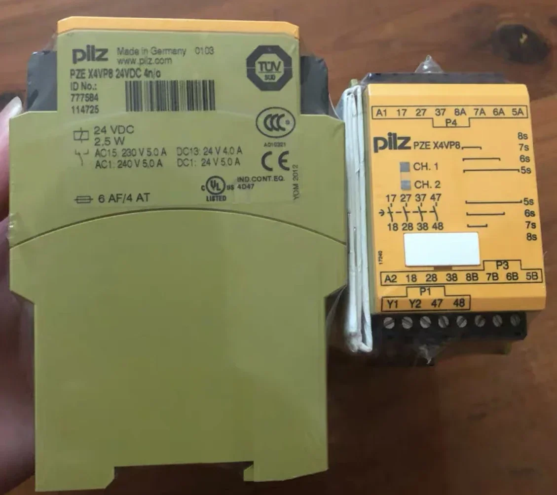 New PNOZ (safety relays) 777584 security module PZE X4VP824VDC 4N/O