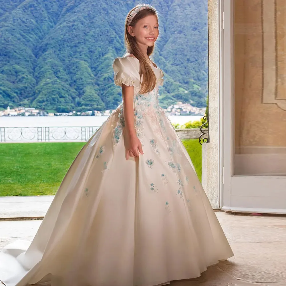 

Flower Girl Dresses for Wedding with Floral Satin Floor Length Girl Gown for Photoshoot First Communion Gowns Customized