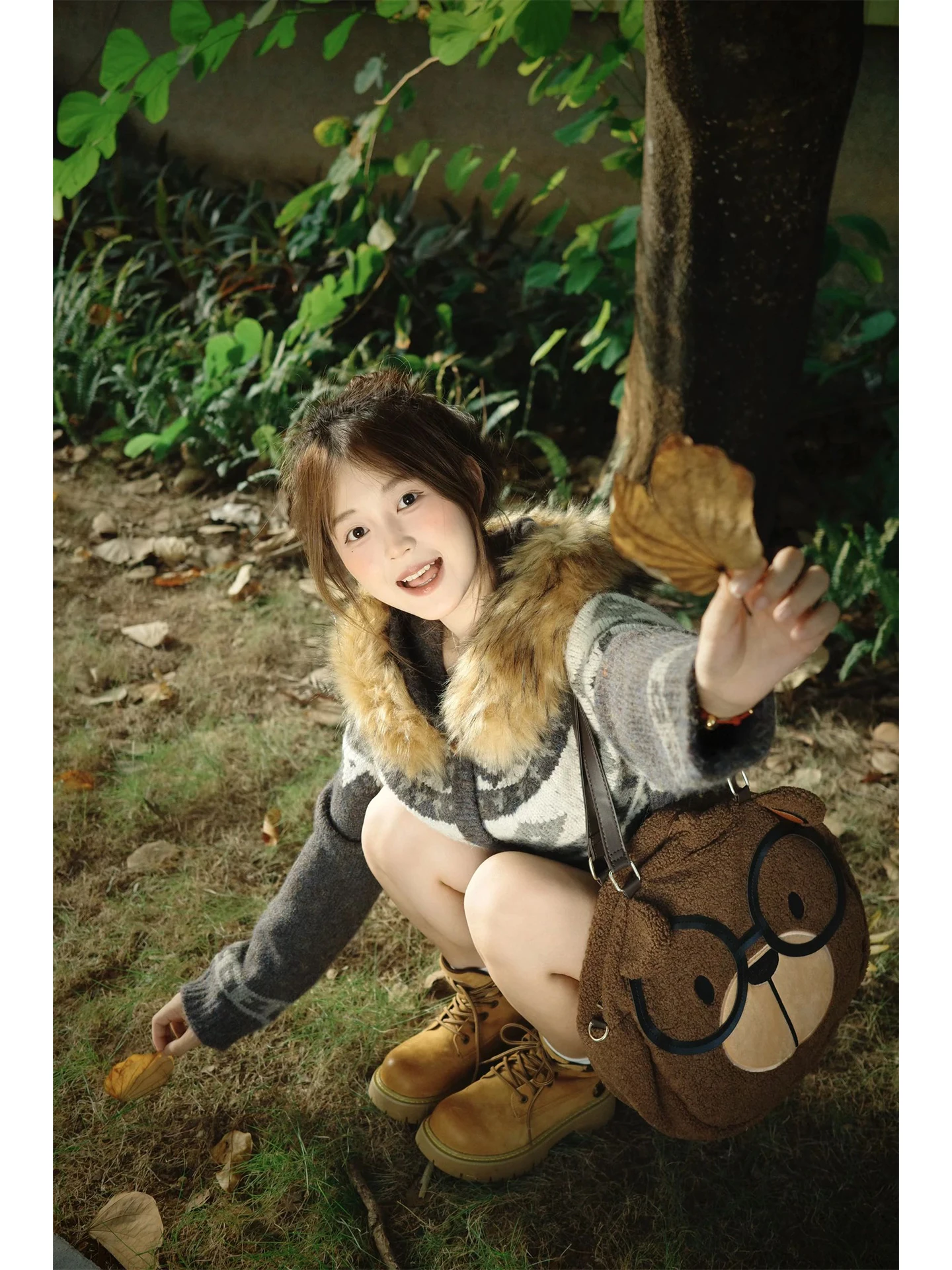 

Вязаный кардиган в стиле ретро с узором Фэр-айл, женский, осенний, новый дизайн, длинный рукав, с большим меховым воротником, с капюшоном