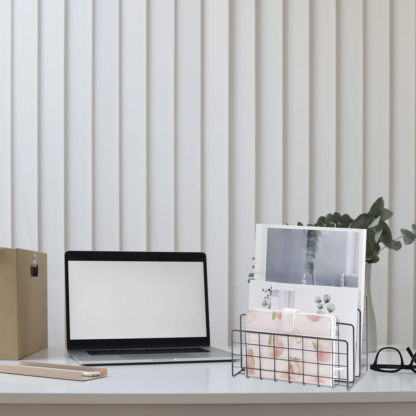 

Office Desk Organizer 3 Slots Metal Mail Holder File Sorter Desktop Letter Envelope Storage Rack Mail Organizer Countertop