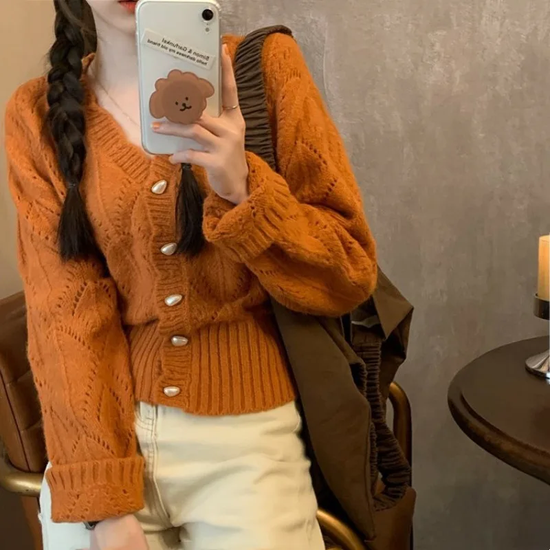 كارديجان نسائي مجوف برتقالي ، تصميم أزرار رائع ، رقبة حرف V ، سترة لطيفة ، معطف قصير ، كاجوال ، متعدد الاستخدامات ، خريف ، جديد ، #5