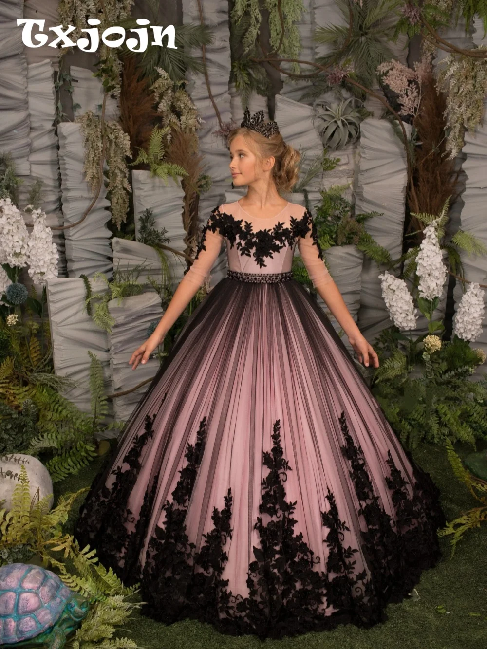 

Premium Beaded Appliques Kids Princess Gown School Performance Costumes Elegant Half Sleeve Girls Flower Dresses For Birthday