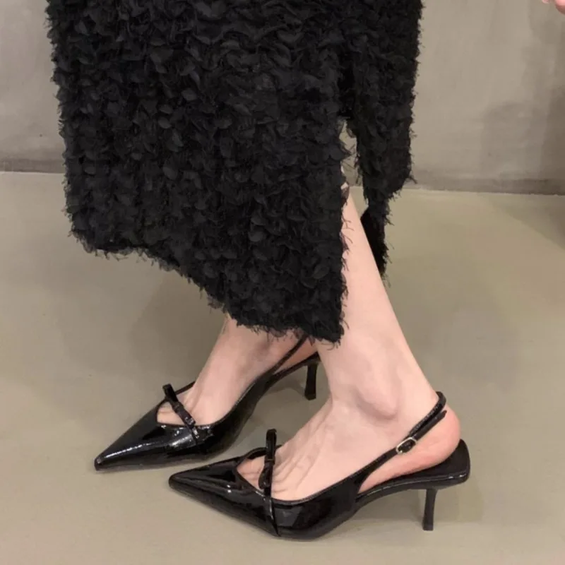 Thumbnail 2 - #19 Middle Heels Discount Picks