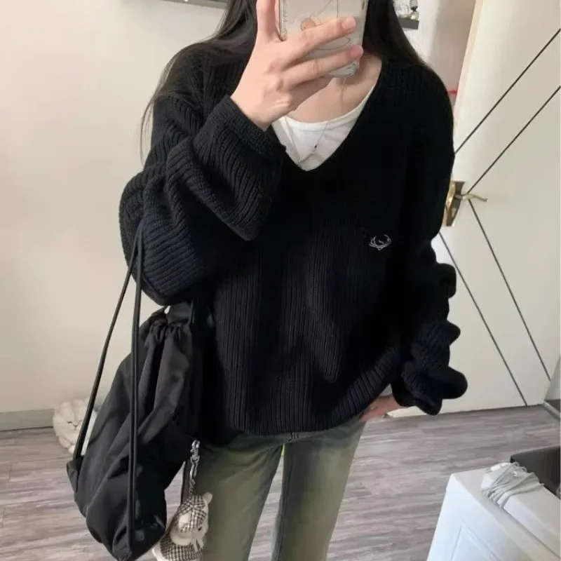 Deeptown sweter hitam antik wanita, kebesaran gaya Korea kasual leher V kaus longgar pullover rajut Harajuku musim gugur