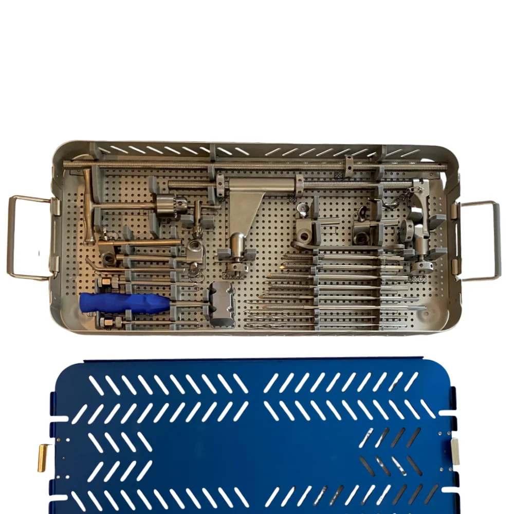 Orthopedic Lower Limb Fracture Reduction Set Veterinary Tibia Femur Type Surgical Tools with Sterilization Case for Pet
