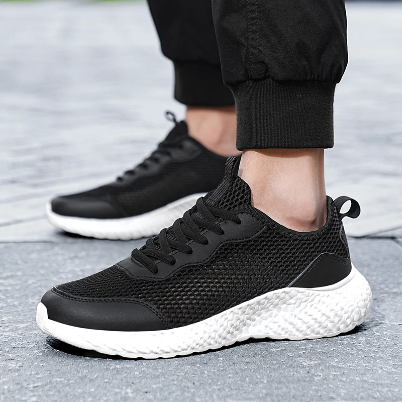 Black All-match Men Running Shoes Super Light Comfortable Tenis Masculino Quality Wear-resisting Male Sneakers Summer Breathable