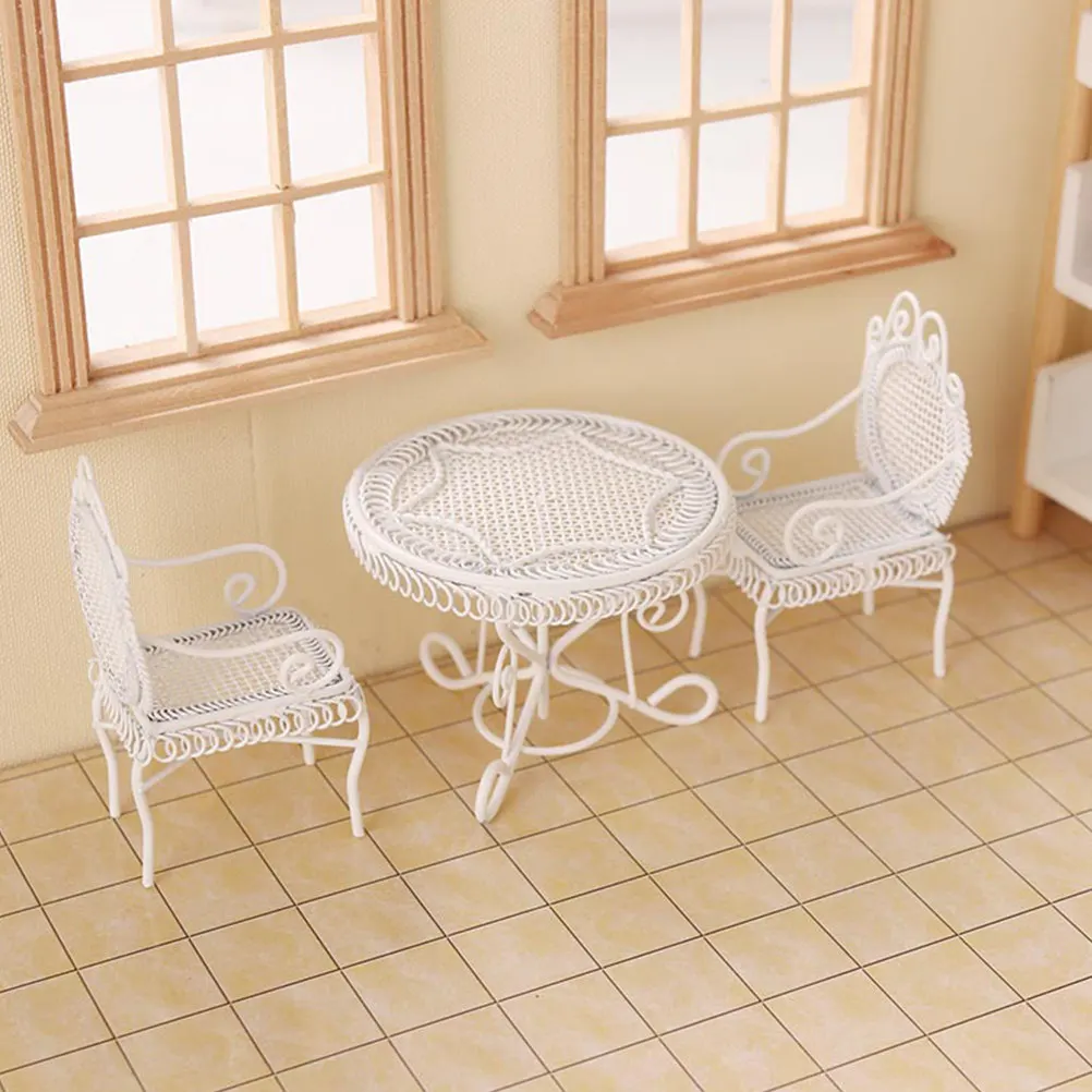 

Набор миниатюрной мебели для кукольного домика: журнальный столик и стулья, прочный железный, безопасный, легкий, для детей, легко переносить, для самостоятельной сборки, декоративный