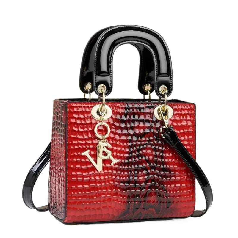 Fashion Brand Designer Women's Handbag New Crocodile Pattern Daifei Bag Classic Versatile Shoulder Bag Commuter Crossbody Bag