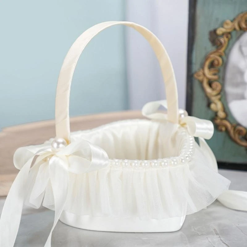  Wedding Basket Portable Western Wedding Decorative Flower Baskets with Lace Girl