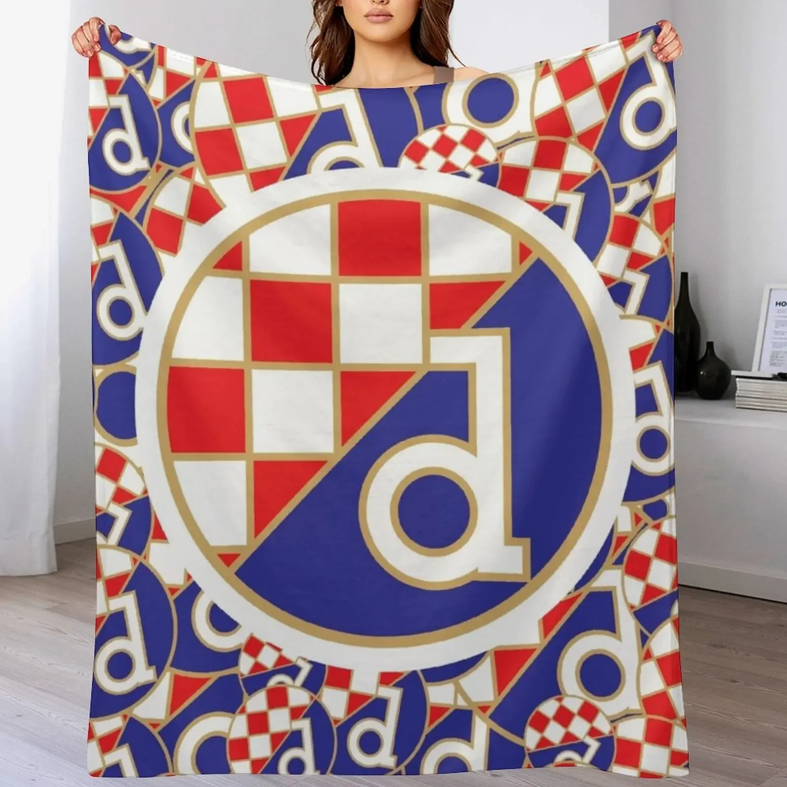 

Dinamo Zagreb Croatian Football from Maskimir Hrvatska Throw Blanket Soft Plaid Decorative Sofa Kid'S Plaid Blankets