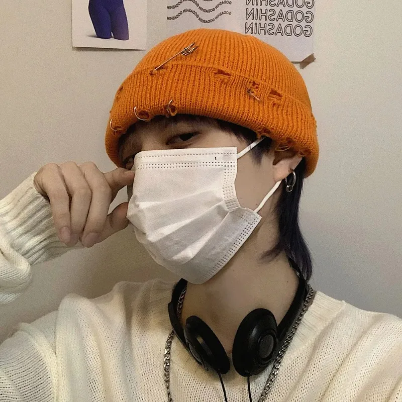 Men Winter Harajuku Y2k Beanies Knitted Hat Fashion Warm Thick Gorro Men Hip Hop Pin Hole Skullcap Short Hat Unisex Basic Cap
