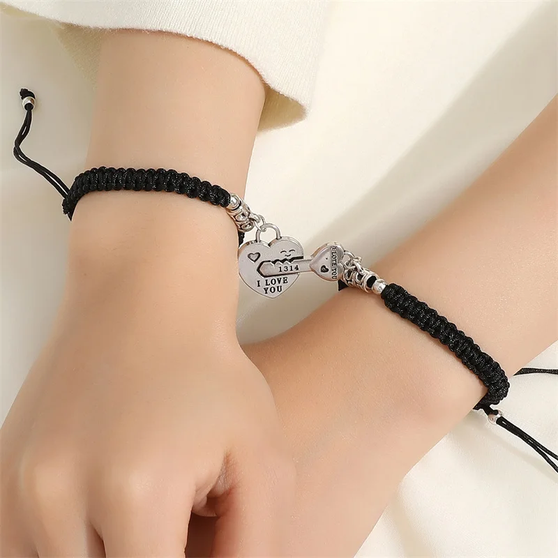 Fashion Love Heart Key Lock Magnetic Couple Bracelet for Women Men Lover Jewelry Woven Rope Chain Wrist Valentine's Day Gift