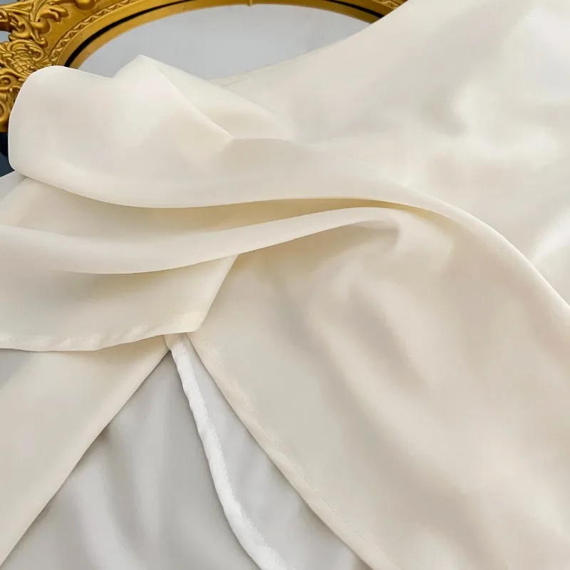 Creator God-vestido blanco con cuello Halter para mujer, falda de gama alta con cola de sirena de satén, novedad de 2023