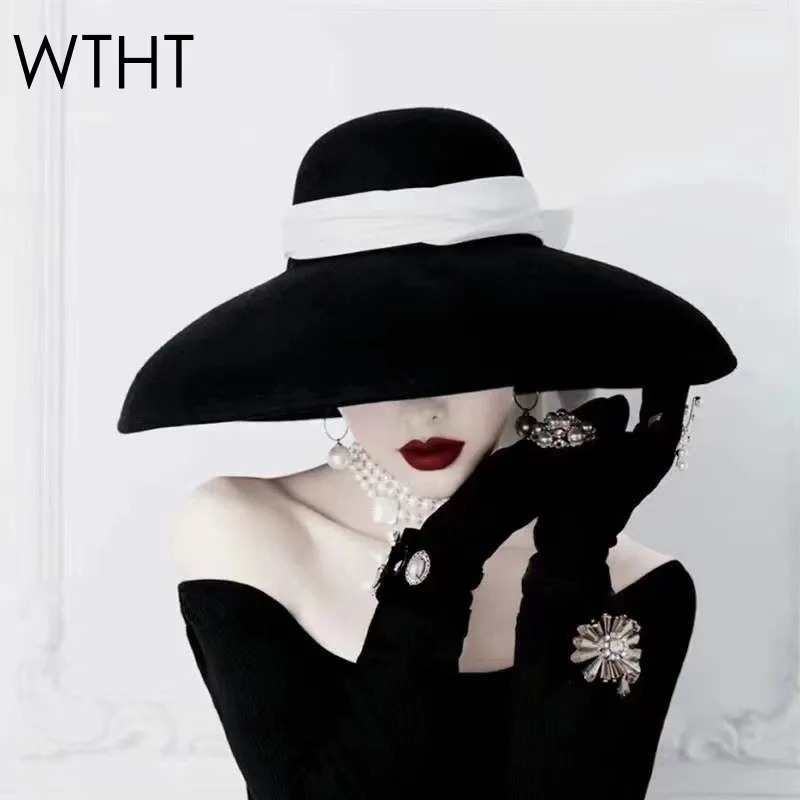 Elegant French Wedding Dress Black Velvet Ribbon Hepburn Hat Studio Retro Hat 1LS2686