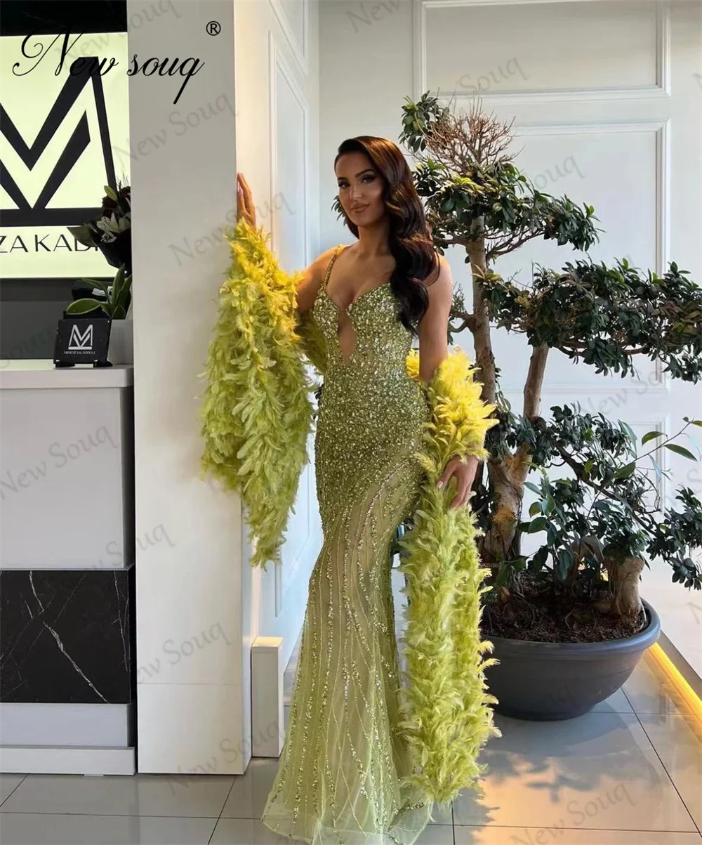 Haute Coutures Green Mermaid Prom Dress With Feathers Cape 2024 Arabic Beaded Bithday Engagement Dress Cocktail Party Gowns Robe