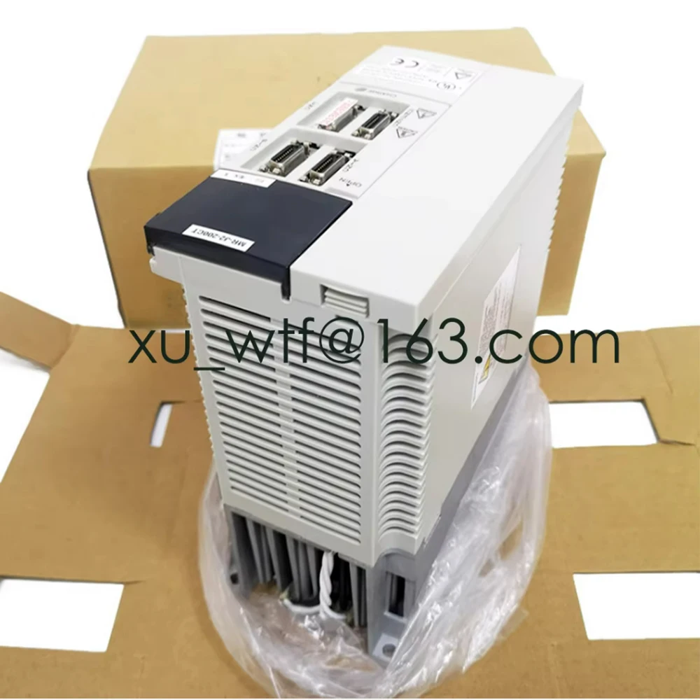 

Совершенно новый оригинальный сервопривод MR-J2-100CT