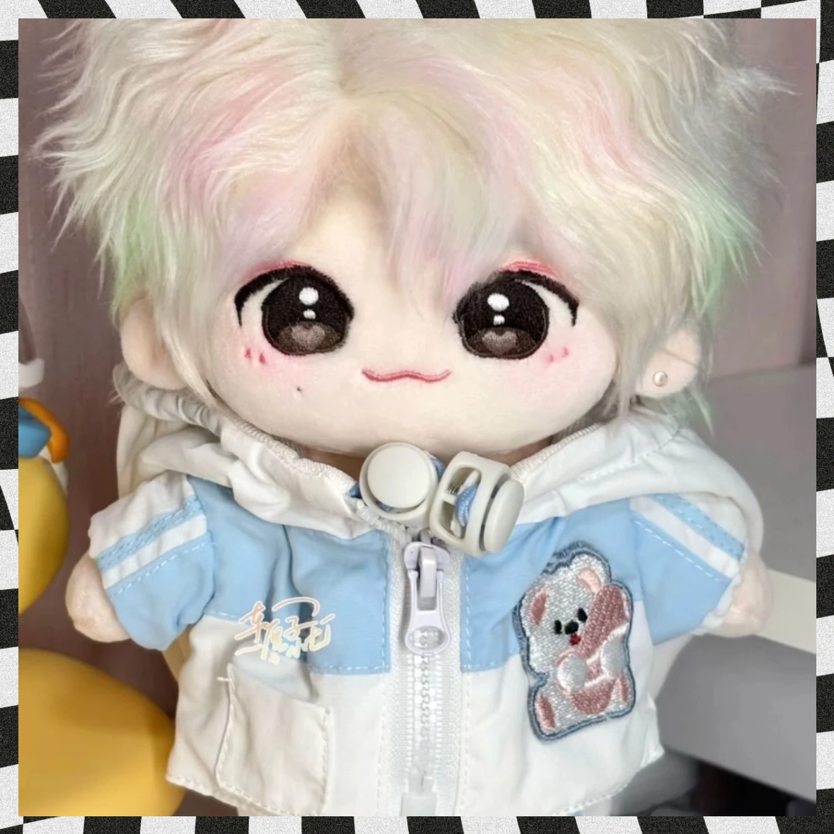 

20 см Кукла Идол T N T Хлопковая Кукла Ding Cheng Xin Атрибут Звезда Кукла Супер Подарок Вентиляторы Попкорн Мягкая Плюшевая Одевание Хлопковая Кукла