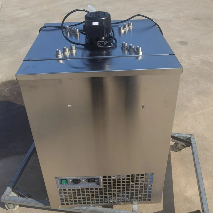 6-Way/coil bar draft beer dispenser machine with freezer