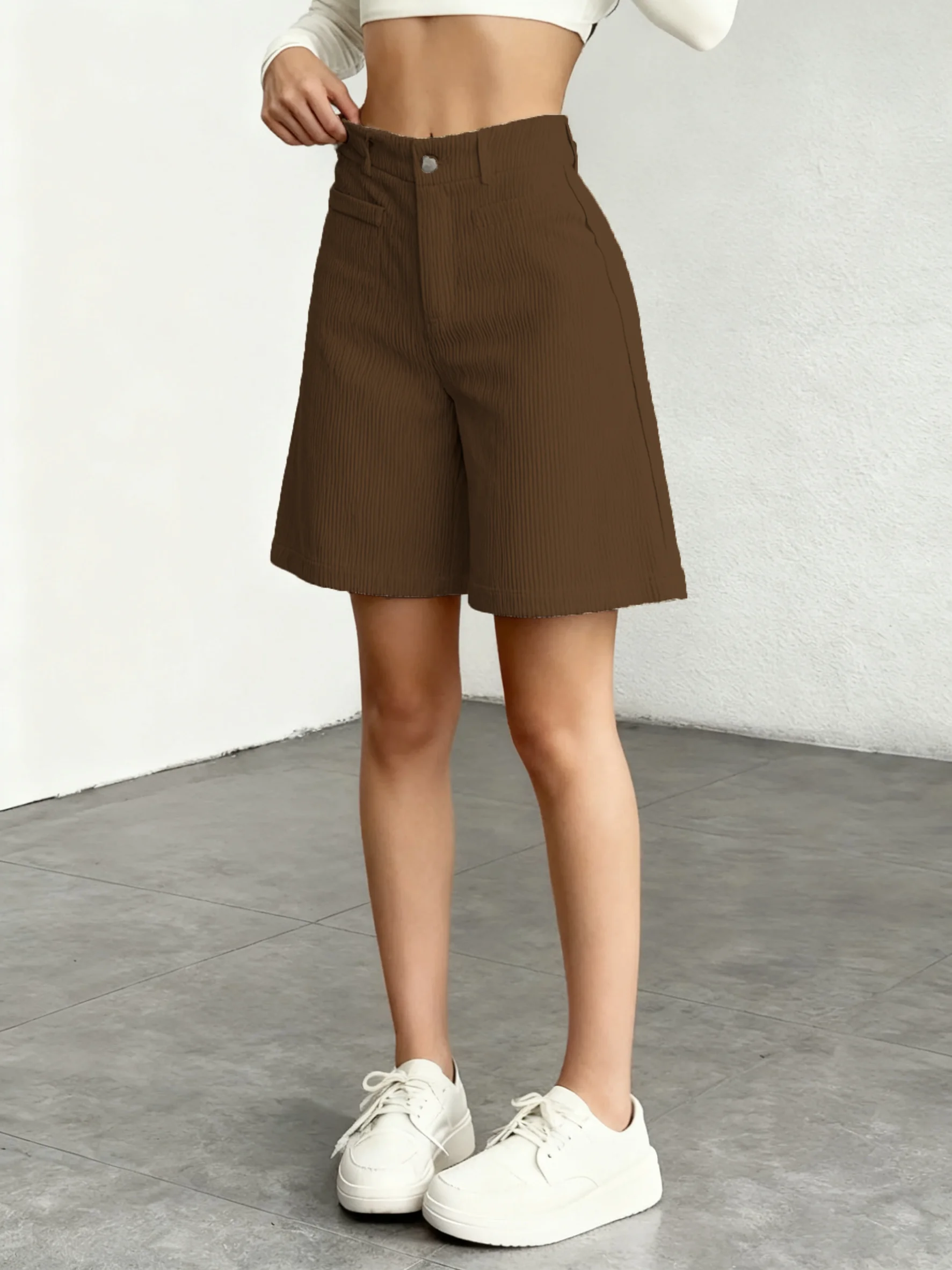 

Women's clothing, casual fashion, outdoor sports, slimming and versatile, Japanese, European and American corduroy fabric shorts